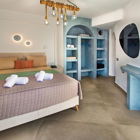 Aegean Blue Suites Pýrgos Екстериор снимка
