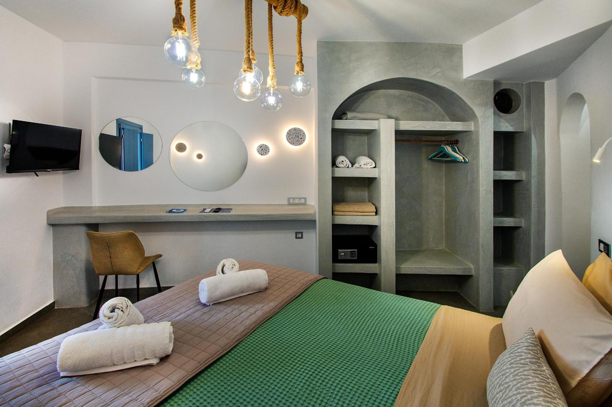 Aegean Blue Suites Pýrgos Екстериор снимка