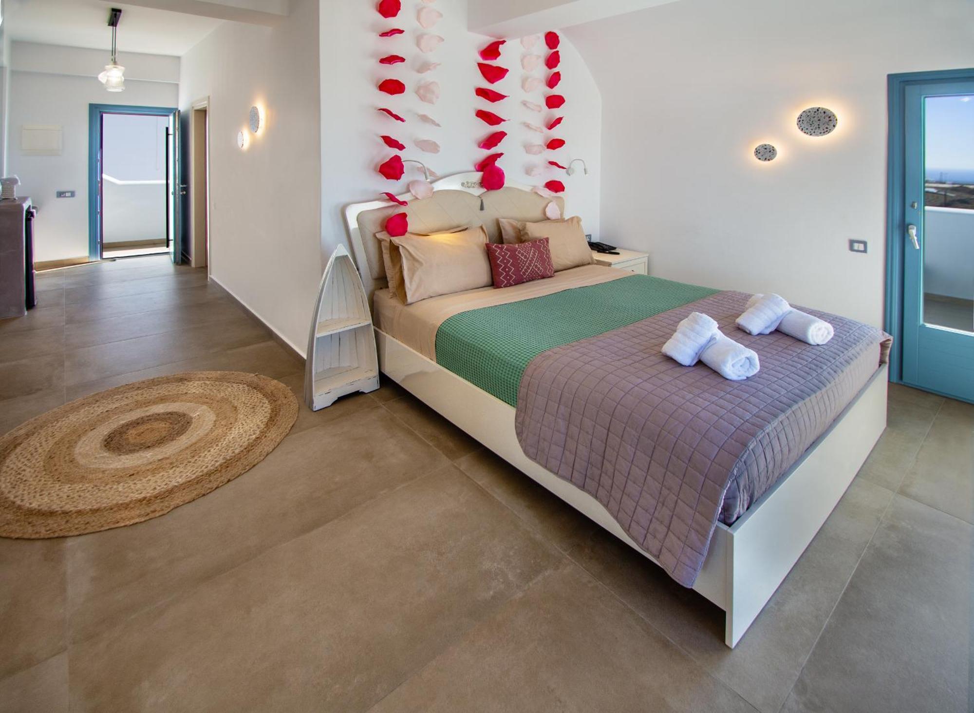 Aegean Blue Suites Pýrgos Екстериор снимка