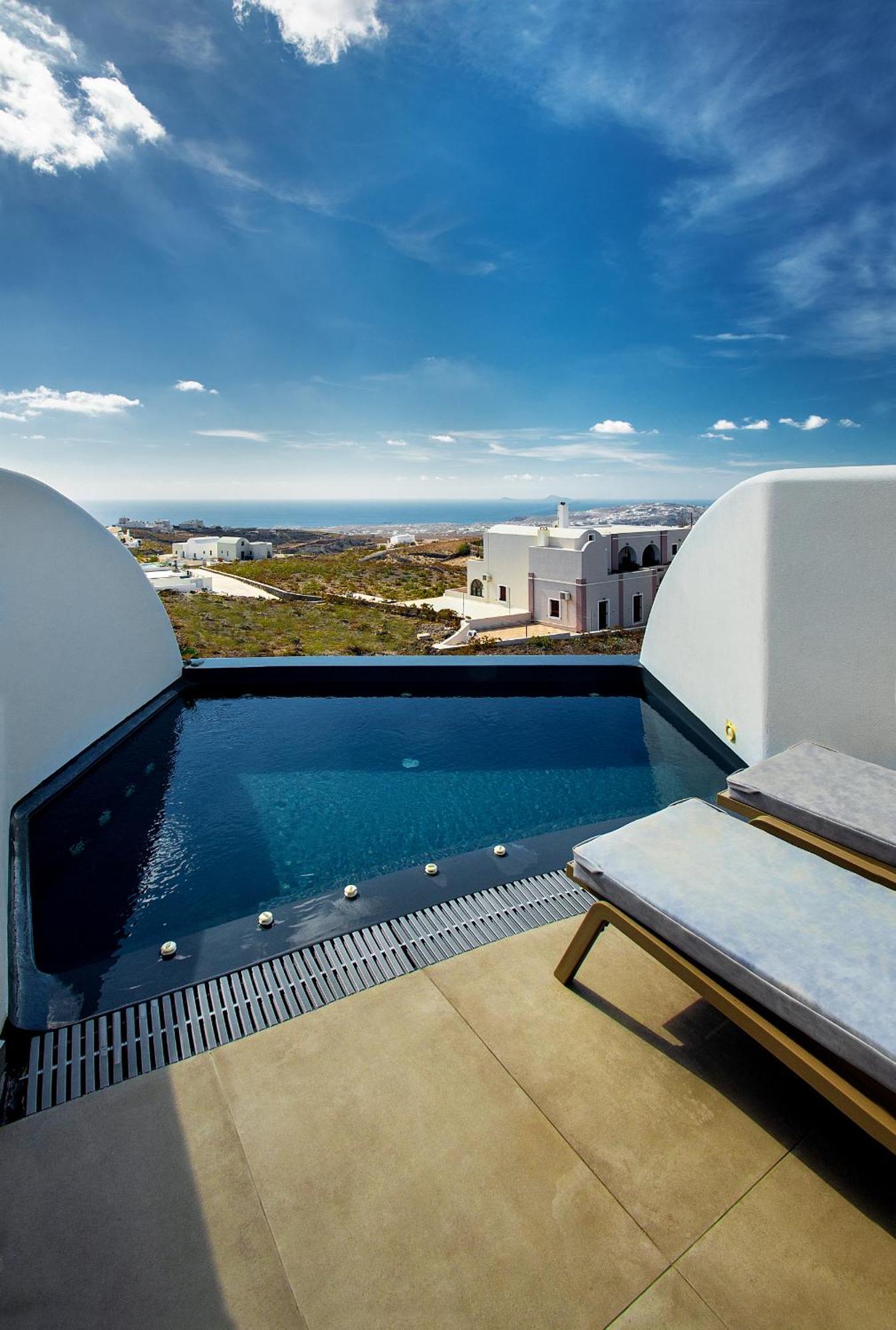 Aegean Blue Suites Pýrgos Екстериор снимка